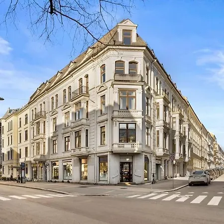 Fin Leilighet, God Beliggenhet Pa Frogner Apartment